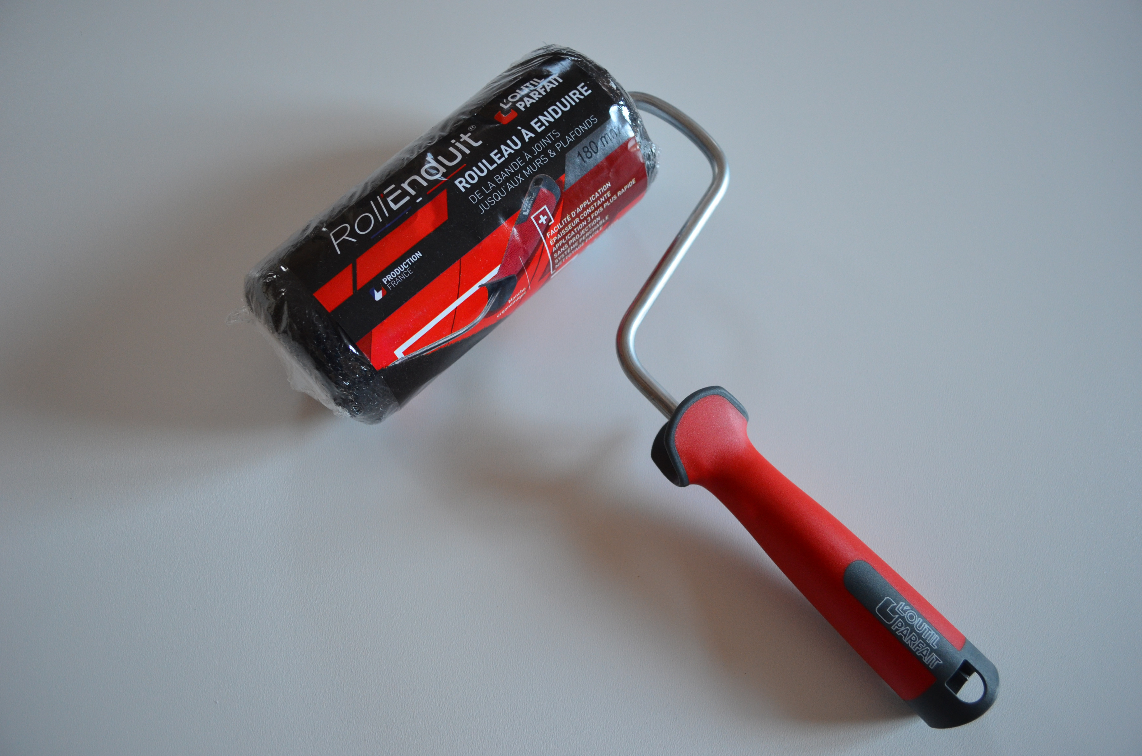 NANÁŠACÍ VALČEK s rozmerom 18 cm