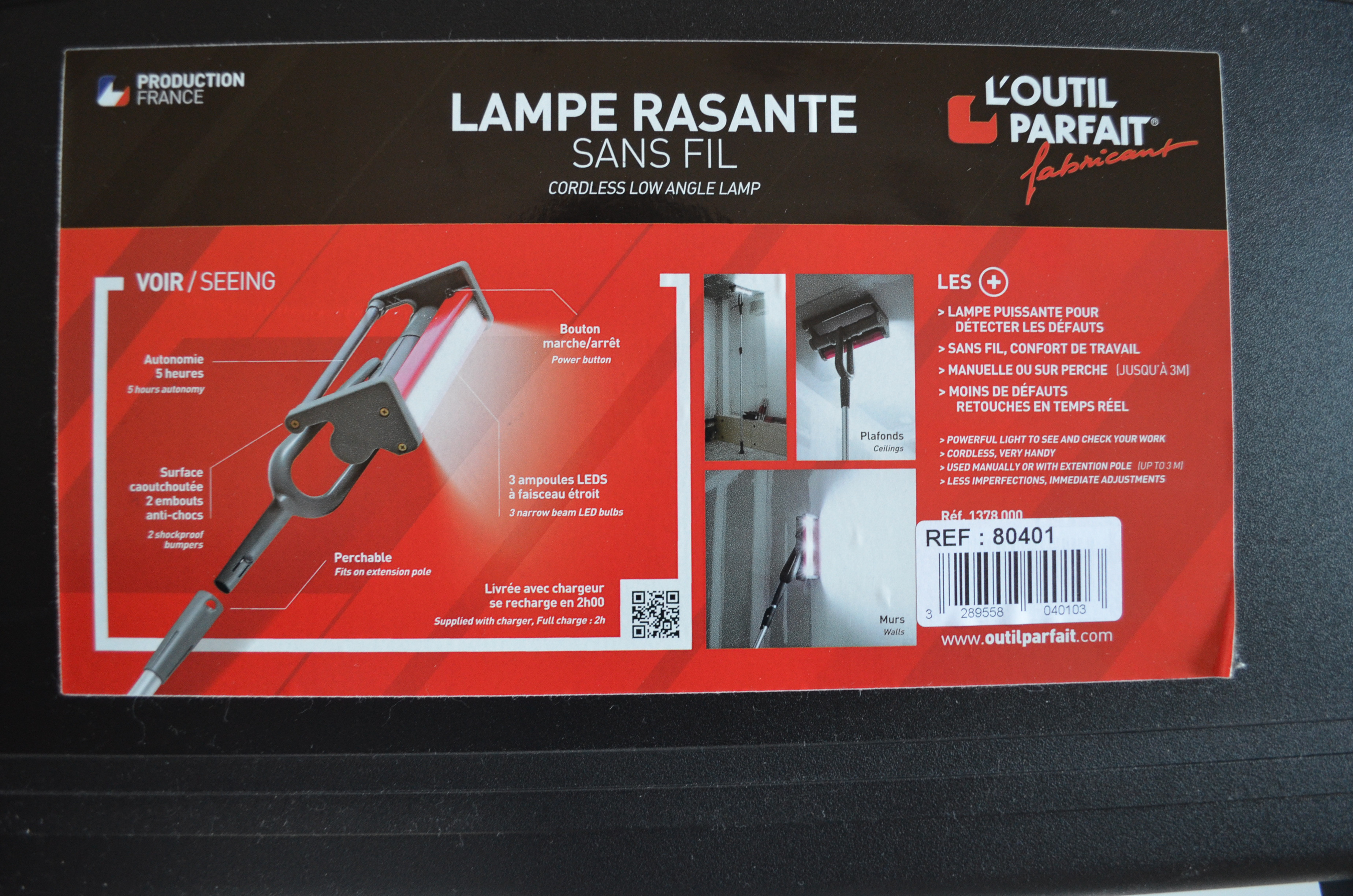 BEZDRÔTOVÁ NASVETĽOVACIA LAMPA S TELESKOPICKOU TYČOU 2x1,5m