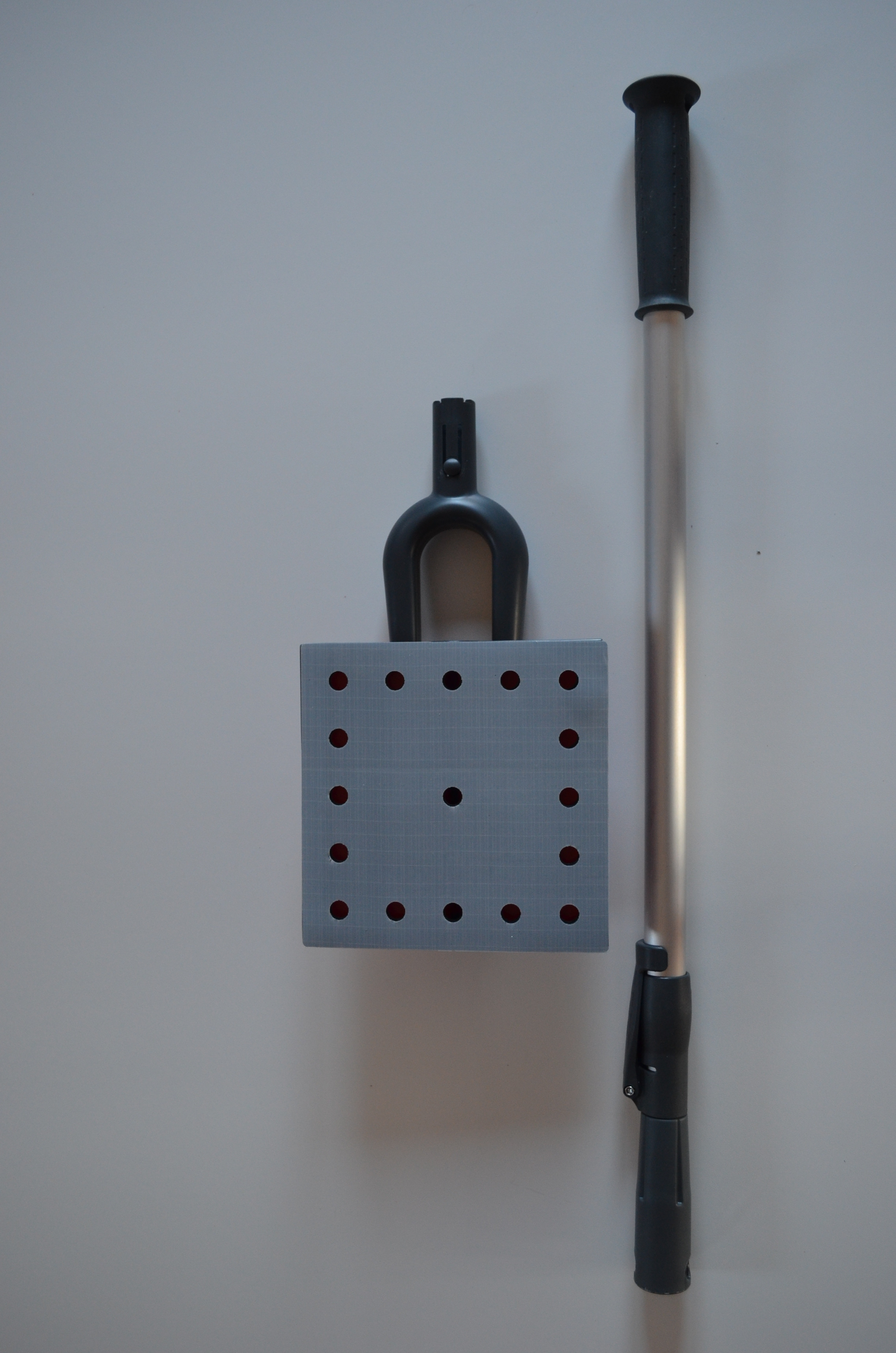 TELESKOPICKÁ TYČ NA BEZPRAŠNÉ BRÚSENIE (2x1m) PLOCHÝ NÁDSTAVEC