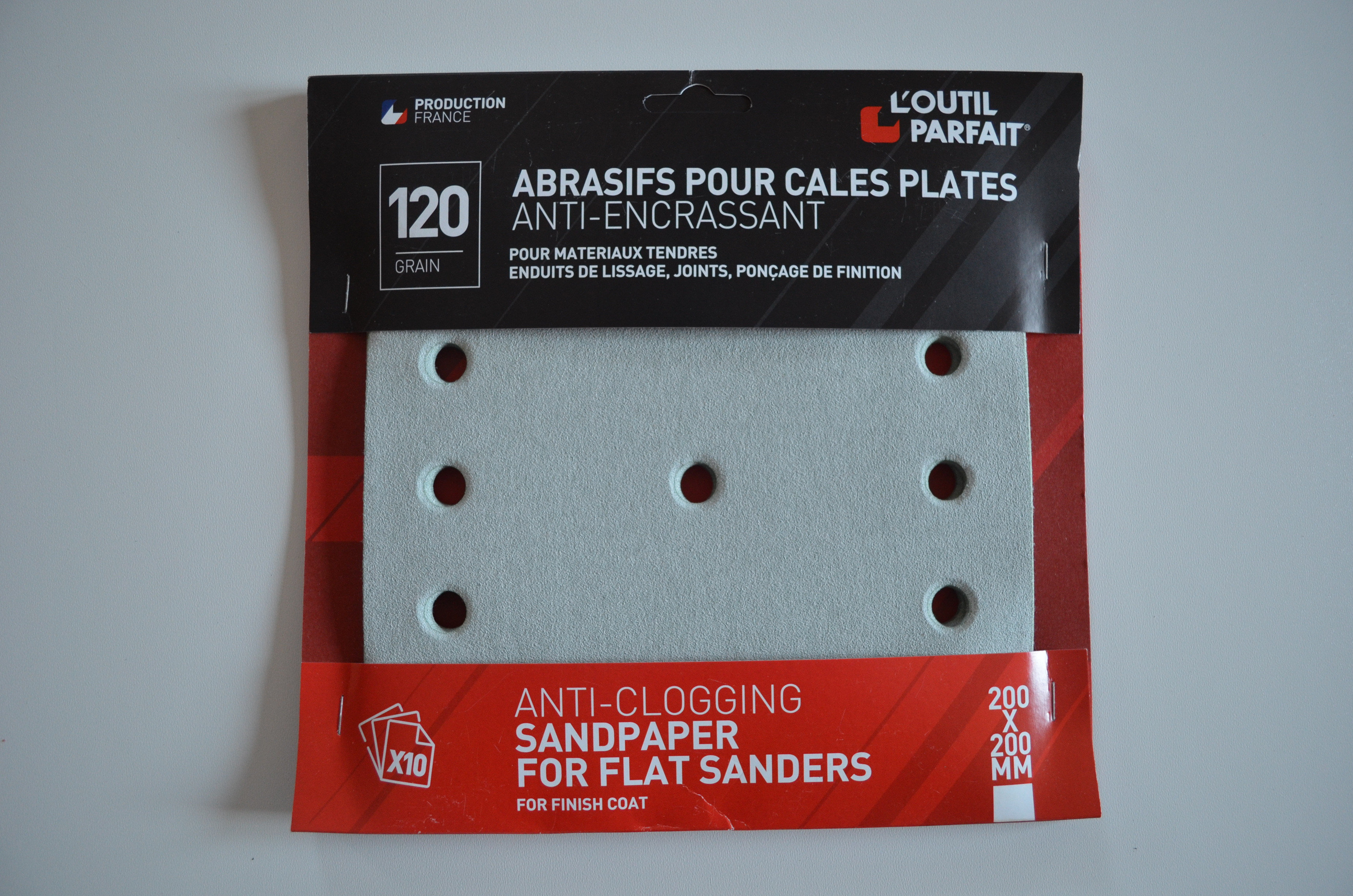 BALENIE 10 BRÚSNYCH PAPIEROV NA PLOCHÝ NÁDSTAVEC ZRNITOSŤ 120