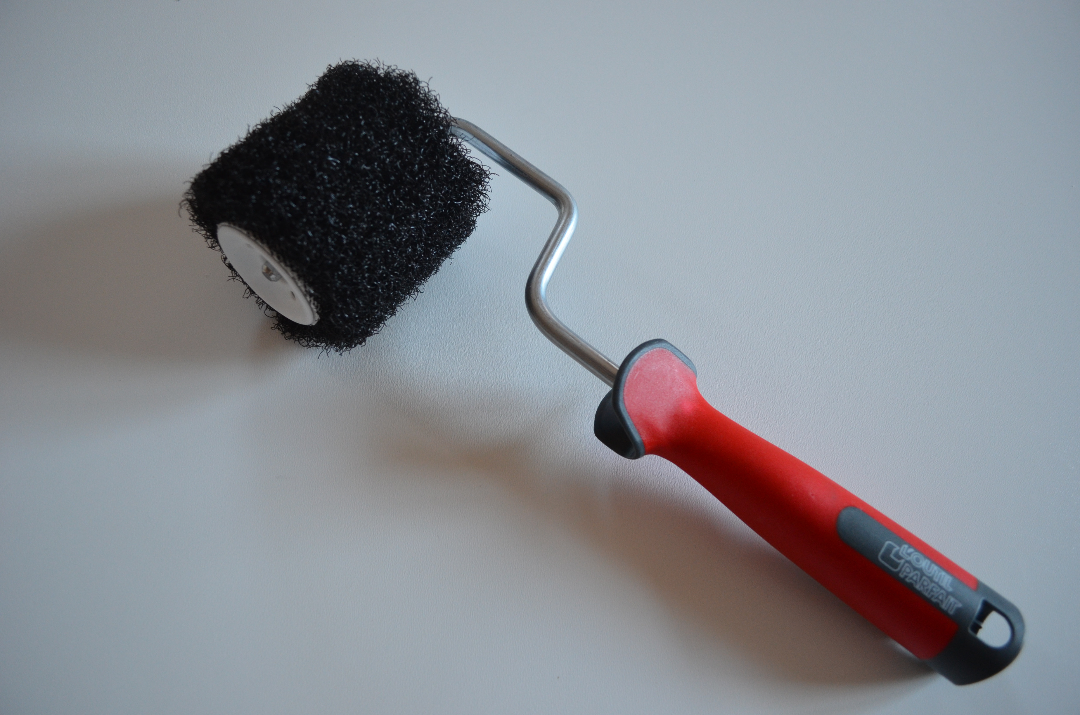 NANÁŠACÍ VALČEK s rozmerom 8 cm